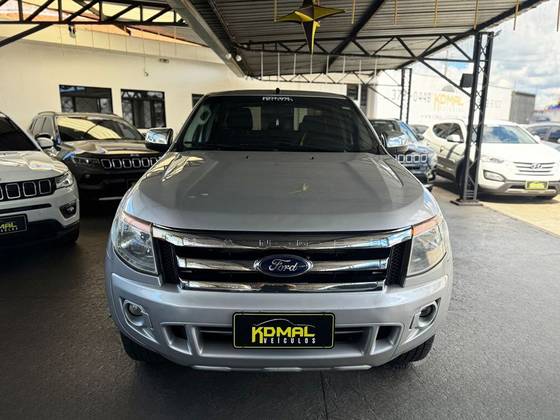 FORD RANGER 3.2 XLT 4X4 CD 20V DIESEL 4P MANUAL